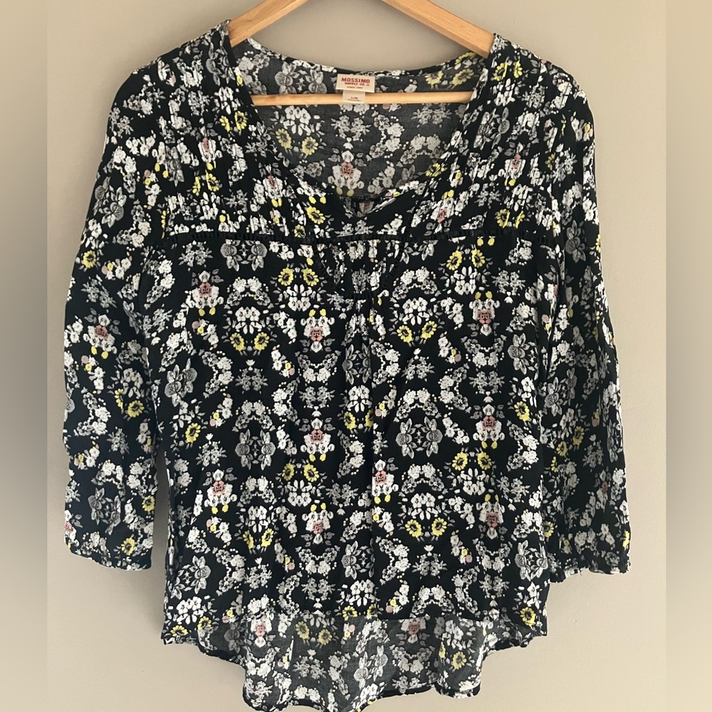 Simple Floral Top